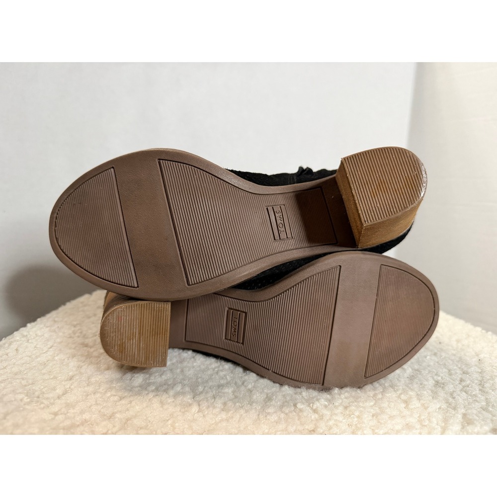 Toms Booties Black Suede Ankle High Majorca Perforated 7.5 Peep Toe Block Heel - Picture 12 of 12